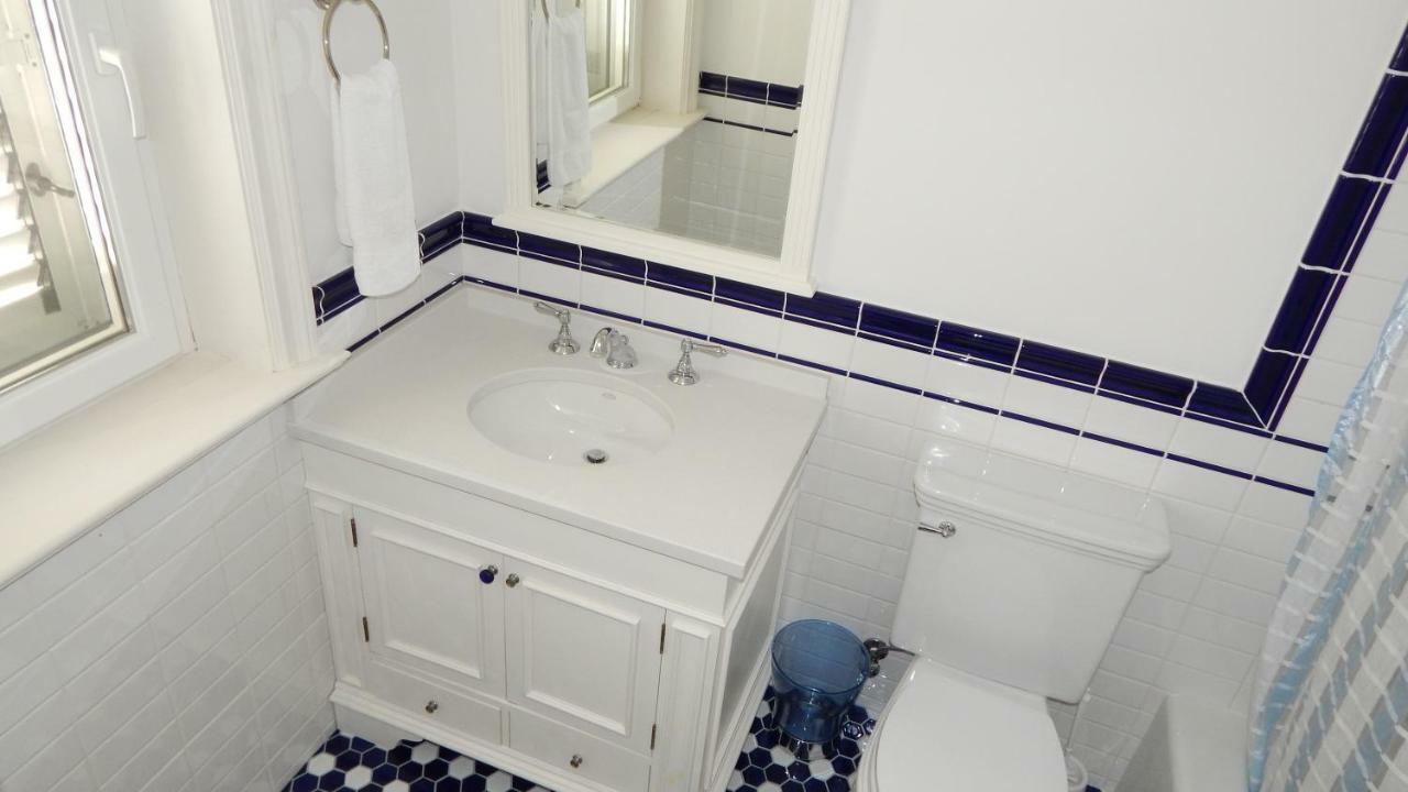 Seafront Apartments Nemira Омиш Экстерьер фото